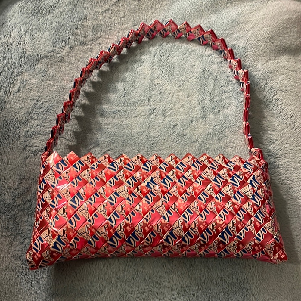 Bubble gum wrapper purse